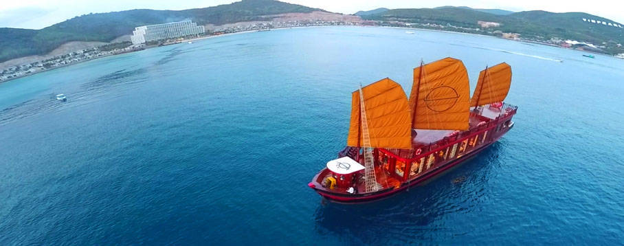 Tour Du Thuyền Nha Trang (Emperor Cruise)