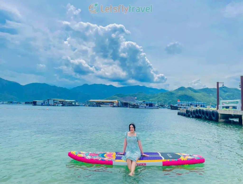 Tour Bãi Sỏi – Thuỷ Cung Trí Nguyên