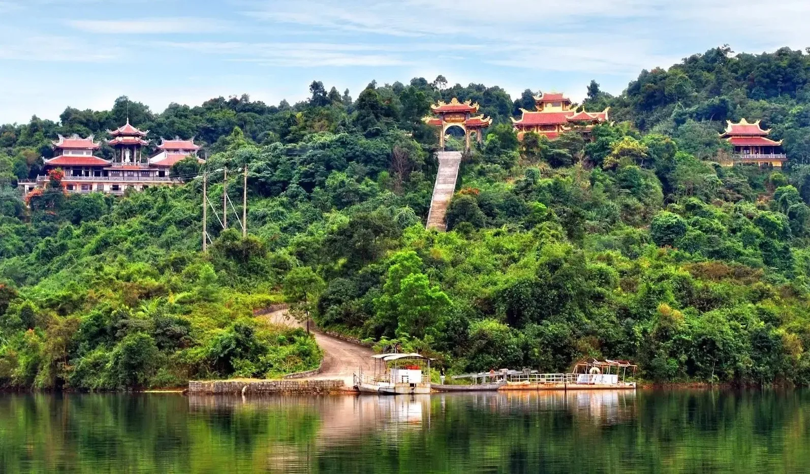 tour nha trang to da lat by car
