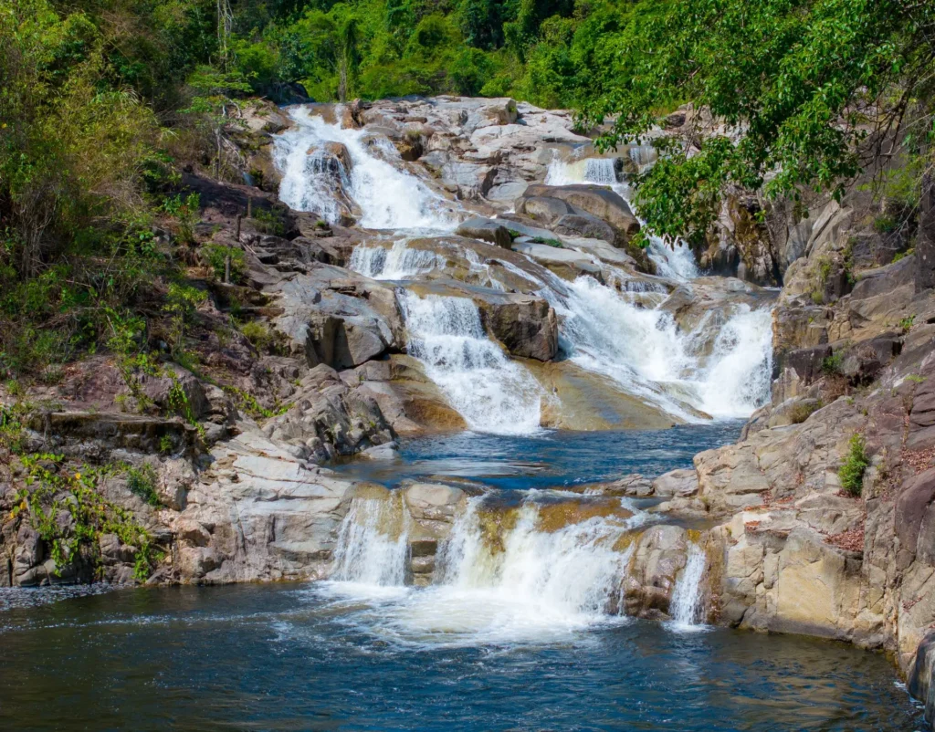 Tour thác Yang Bay 1 ngày