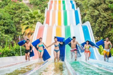 Cập nhập bảng giá vé mới nhất VinWonders Nha Trang 2025