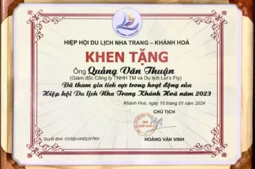 Giấy phép bằng khen