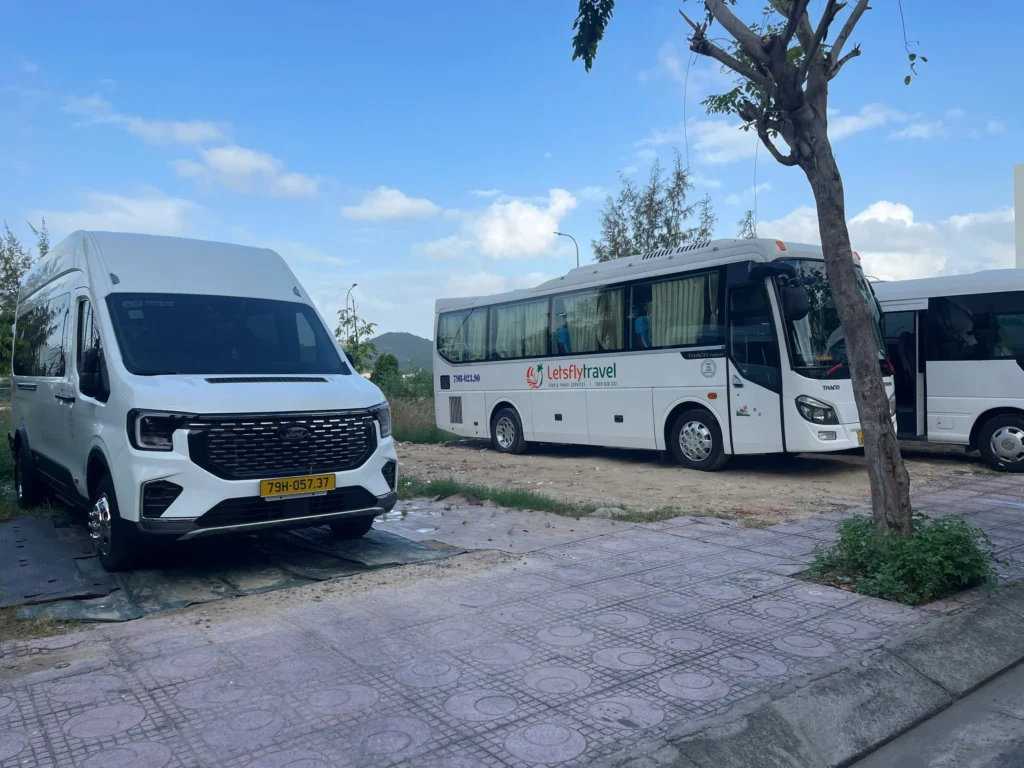 Cho thuê xe du lịch Nha Trang 2025