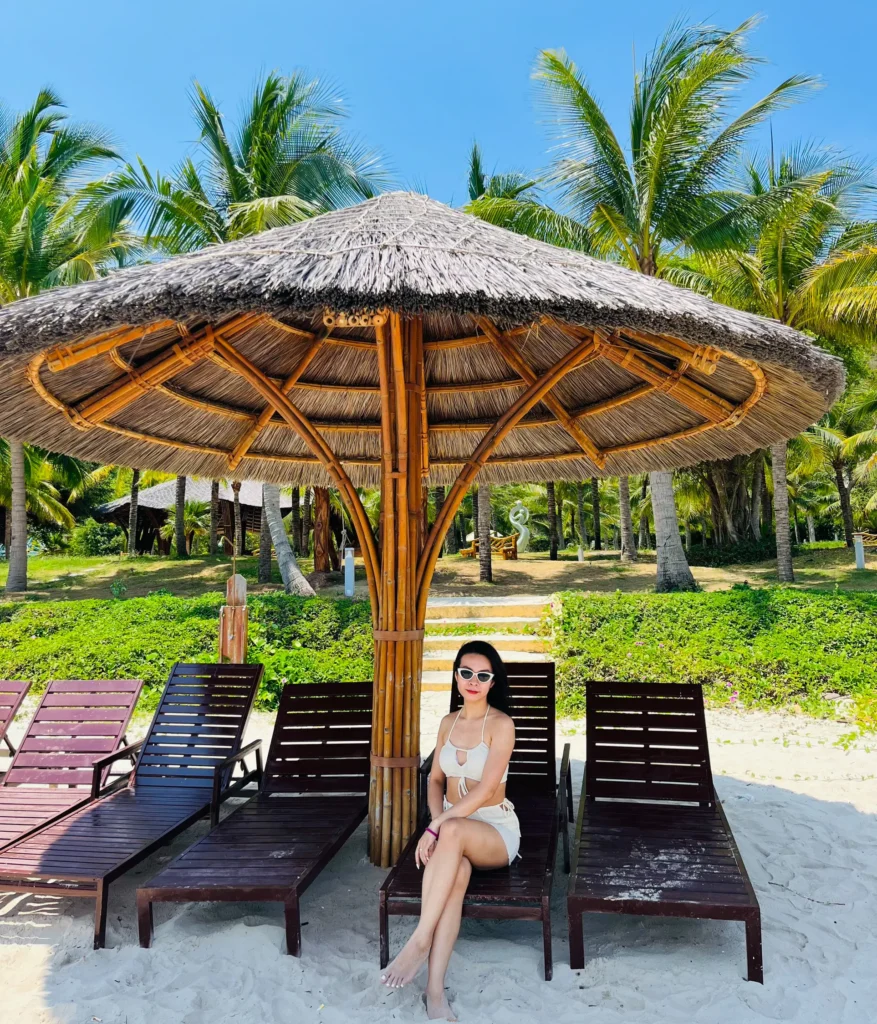 VÉ HÒN TẰM NHA TRANG 2025