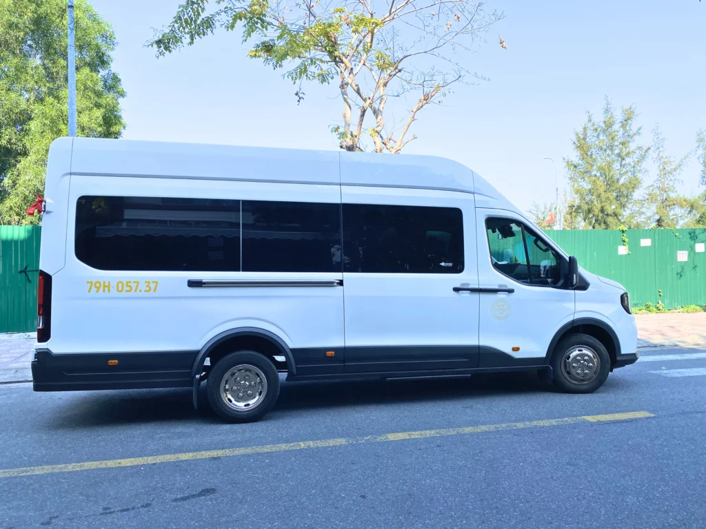 Cho thuê xe 16 chỗ Nha Trang