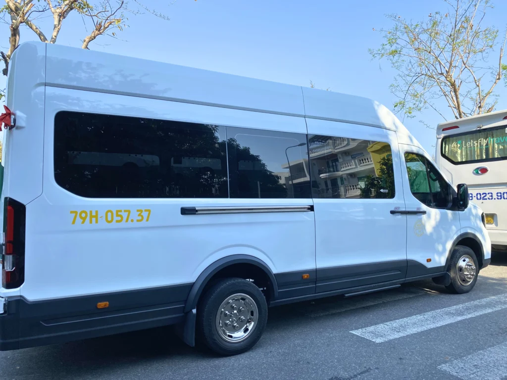 Cho thuê xe 16 chỗ Nha Trang