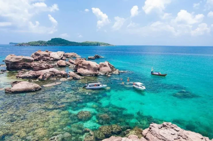 Nha Trang – Ninh Thuan – Nha Trang 4 days 3 nights tour