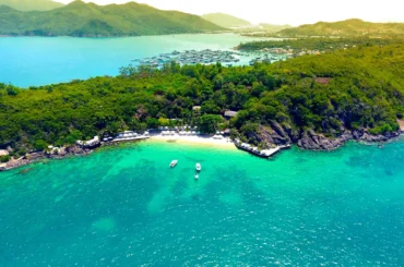 Cập nhập bảng giá vé mới nhất VinWonders Nha Trang 2025