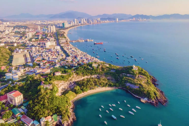 Du ngoạn Vịnh Nha Trang trong ngày tour thứ 2
