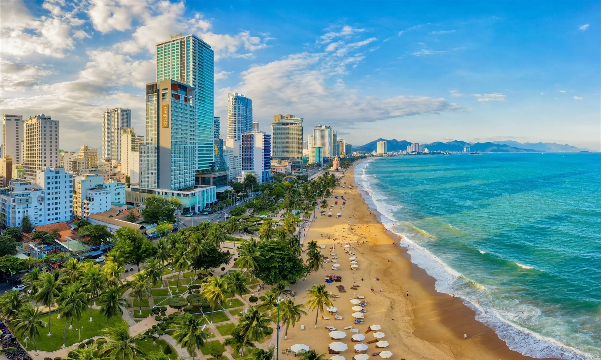 Chuy n i Nha Trang 3 Ng y 2 m C G Th V Let s Fly Travel