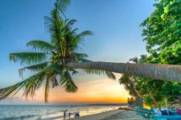 Pháp Viện Thánh Sơn Diên Khánh đẹp tựa cõi thiên thai