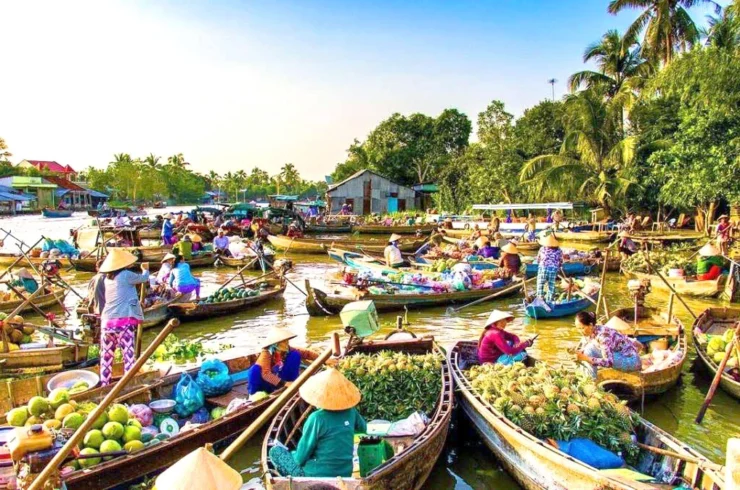 4 Days 3 Nights Can Tho – Ho Chi Minh City – Cu Chi – Mekong