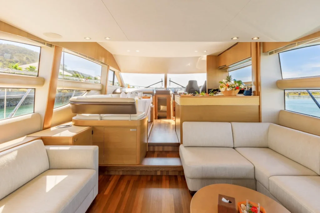 Du Thuyền Yacht Princess 56