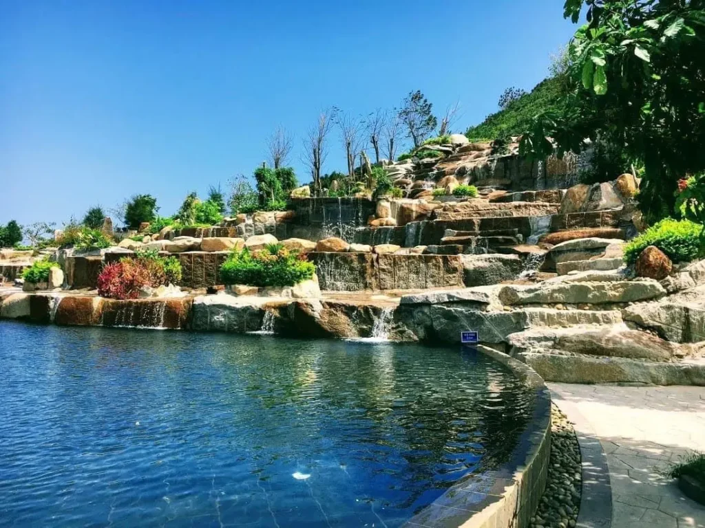 Tour Hòn Tằm Nha Trang 1 ngày: Tắm bùn, buffet, cano