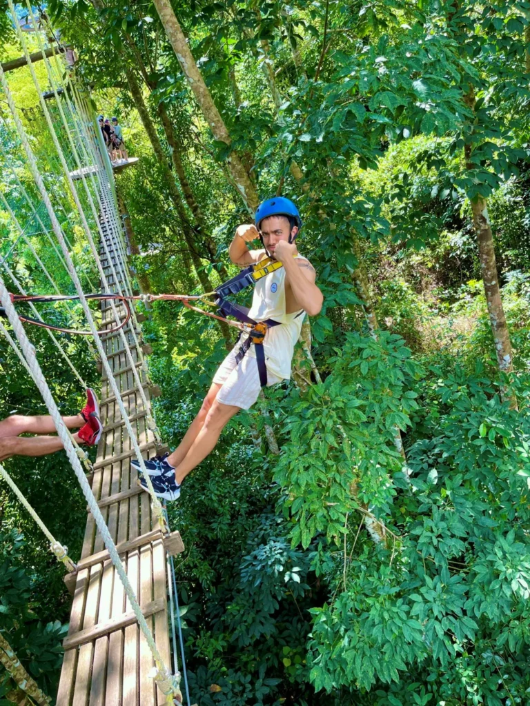 Tour chinh phục Hòn Bà nóc nhà Khánh Hòa