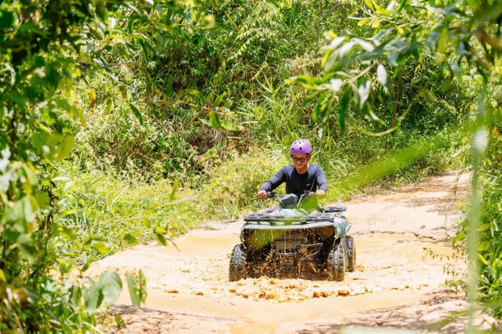 Amazing race tour at Kong Forest