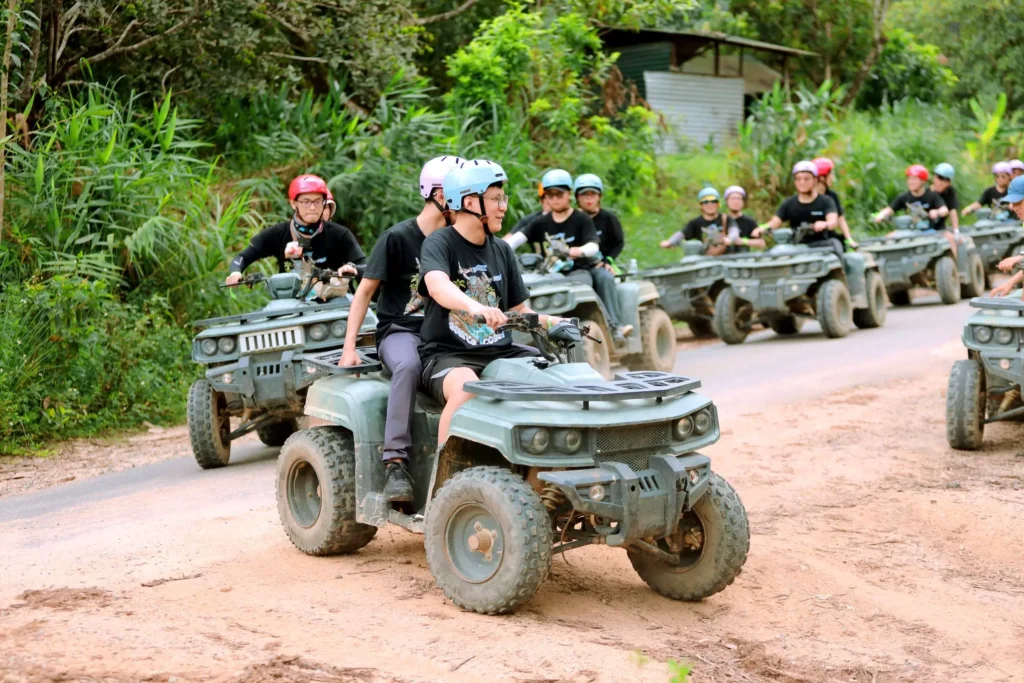 Amazing race tour at Kong Forest