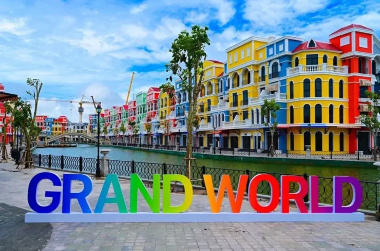 Grand World Phú Quốc – Vé các show và điểm tham quan
