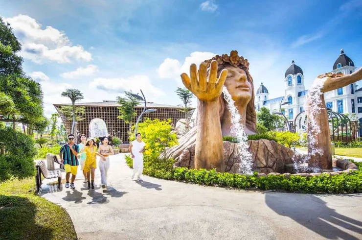 Grand World Phú Quốc – Vé các show và điểm tham quan