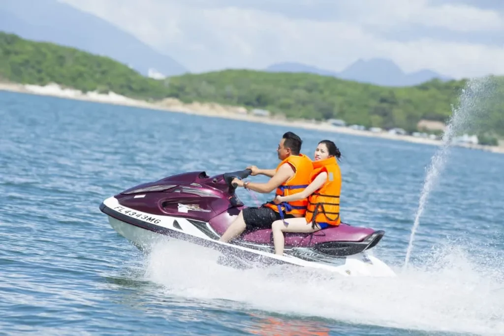 Nha Trang Island Snorkeling and Fishing Tour