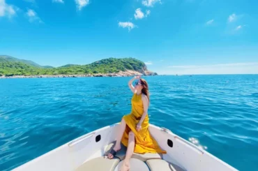 Cập nhập bảng giá vé mới nhất VinWonders Nha Trang 2025