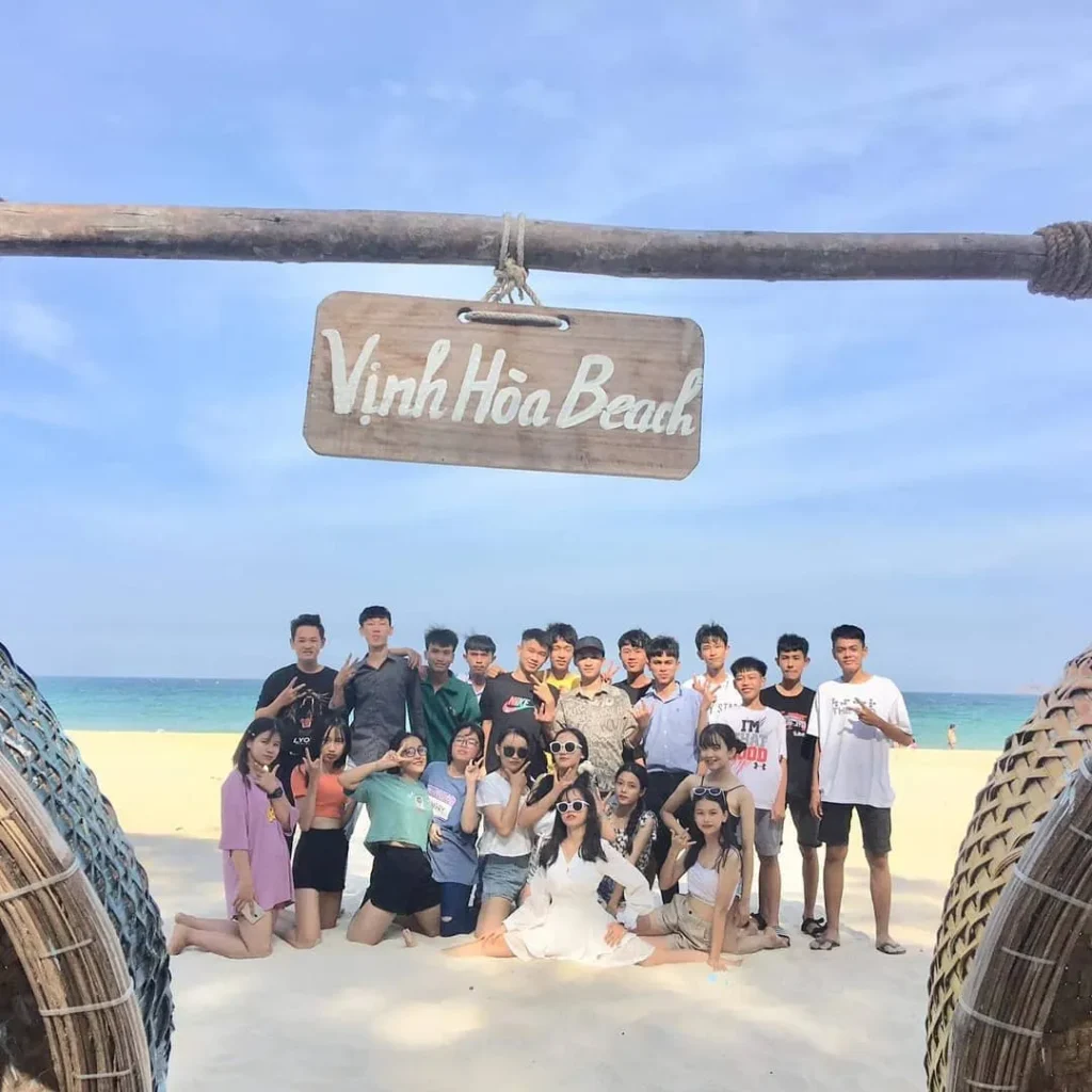Tour Đảo Nhất Sơn Tự – Biển Vịnh Hòa – Đồi Cát Từ Nham