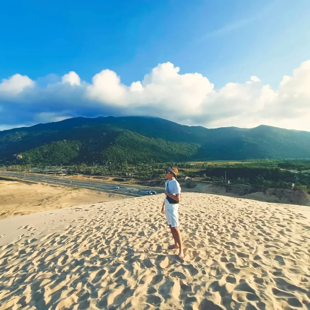Tour Đảo Nhất Sơn Tự – Biển Vịnh Hòa – Đồi Cát Từ Nham