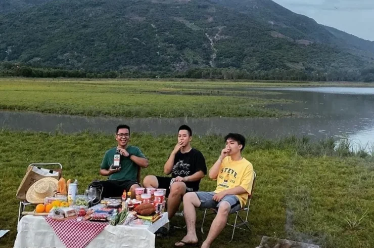 Tour Sunset BBQ By The Lake