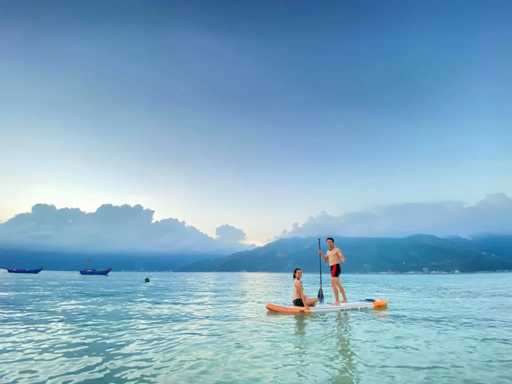 Tour Hòn Nưa – Lặn ngắm san hô nửa ngày