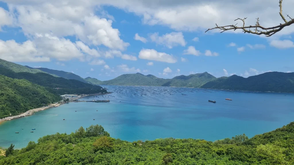 Tour Phú Yên – Điệp Sơn: Chinh phục cong đường giữa biển