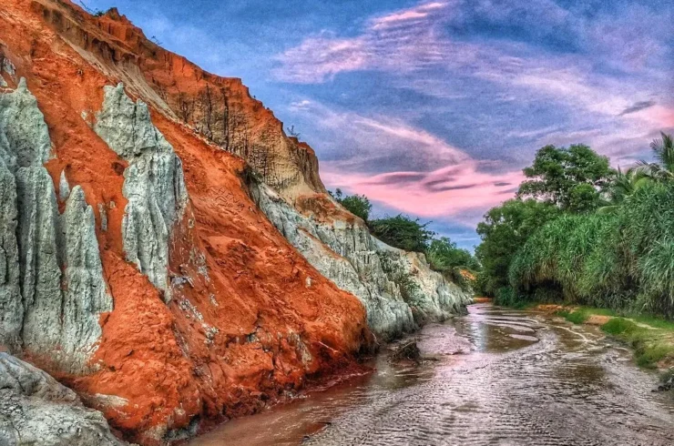 Private Car Trip From Nha Trang To Mui Ne