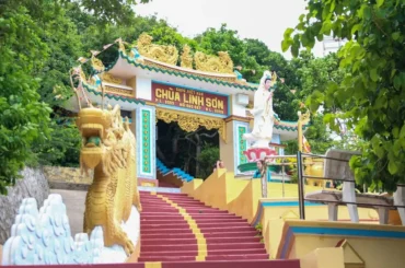 ngôi chùa đà lạt