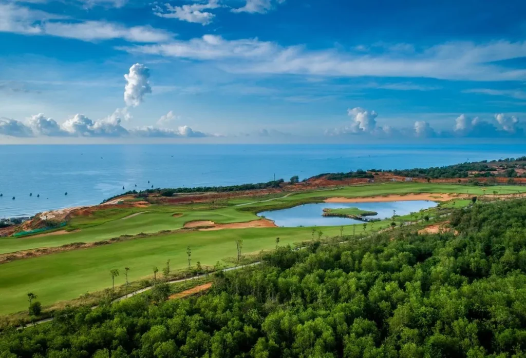 Golf NovaWorld tại Phan Thiết – Điểm hẹn đẳng cấp cho giới tinh hoa yêu Golf Golf NovaWorld tại Phan Thiết – Điểm hẹn đẳng cấp cho giới tinh hoa yêu Golf