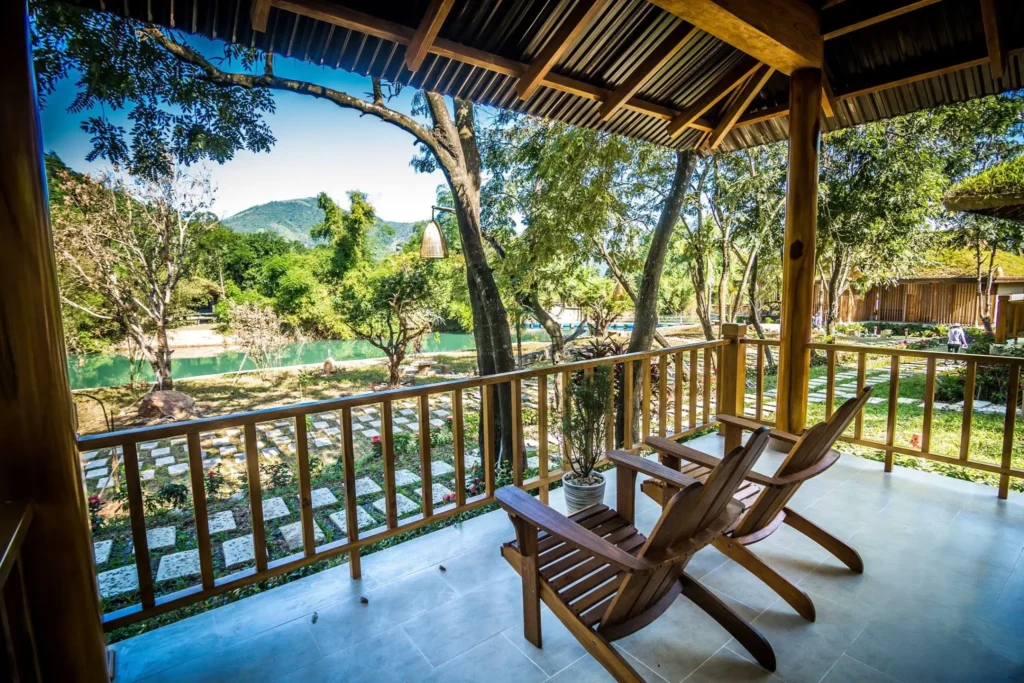 Tour suối Ba Hồ 1 ngày