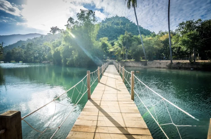 Tour suối Ba Hồ 1 ngày