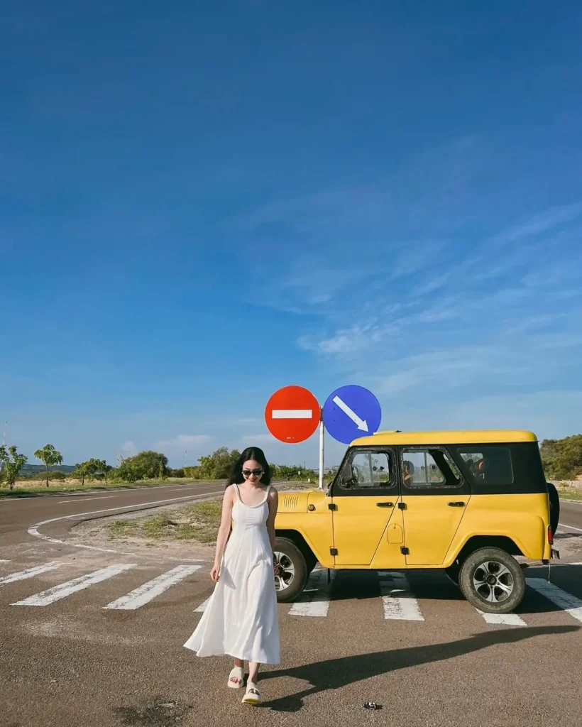 Tour Xe Jeep Mũi Né – Trải Nghiệm Không Thể Bỏ Lỡ Giữa Thiên Đường Gió Cát Phan Thiết
