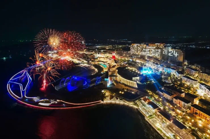Tour Cầu Hôn – Sunset Town ngắm pháo hoa