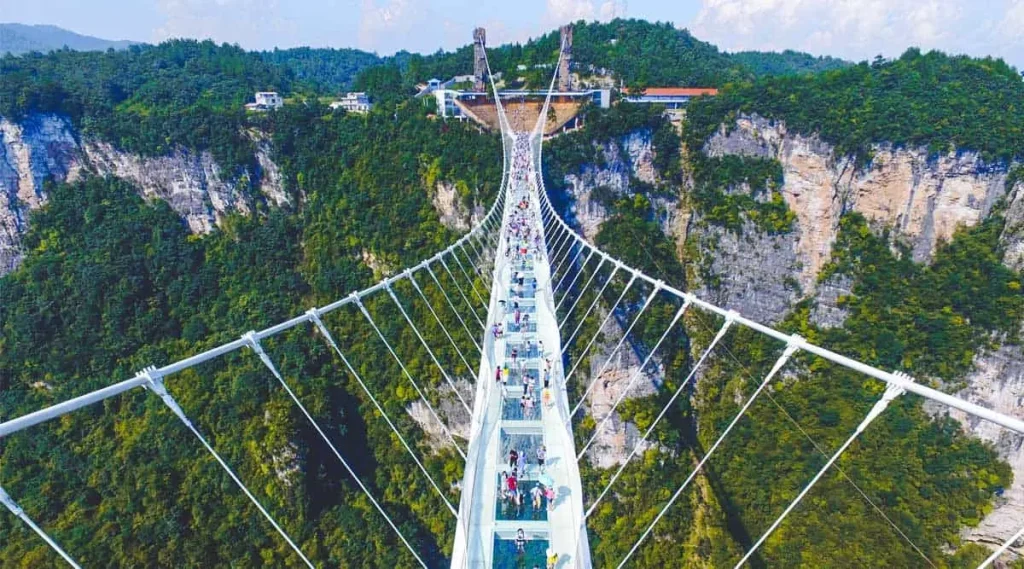 Tour Nghi Xương – Tam Hiệp – Phượng Hoàng Cổ Trấn – Trương Gia Giới 5N4Đ