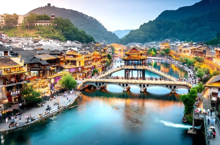 Tour Nghi Xương – Tam Hiệp – Phượng Hoàng Cổ Trấn – Trương Gia Giới 5N4Đ