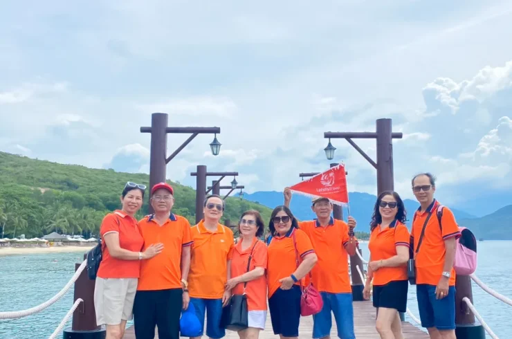 lịch trình tour 3 đảo hòn tằm