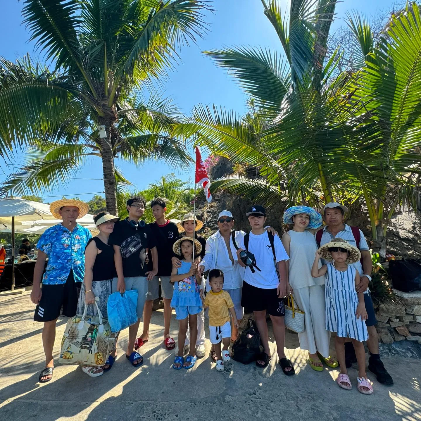 tour 3 đảo hòn tằm có gì thú vị
