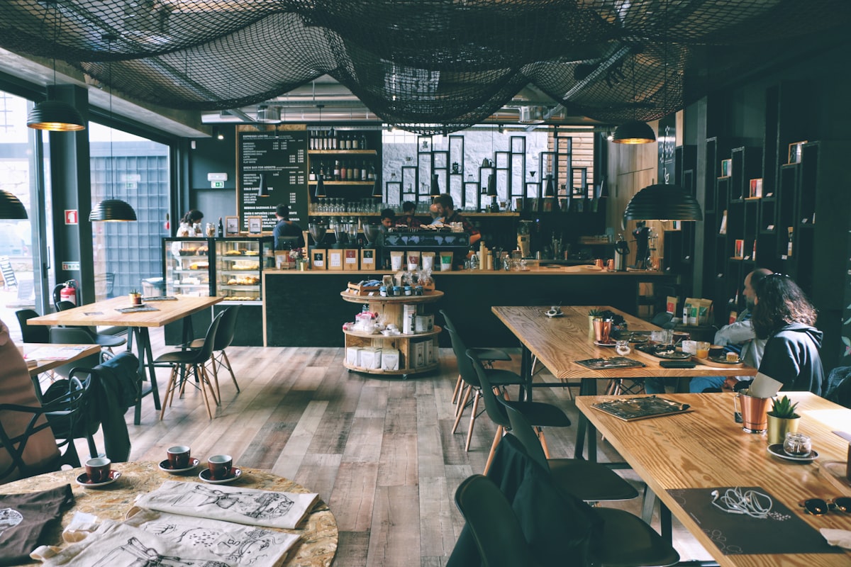 Wee Coffee quán cà phê đẹp Đà Lạt phong cách Pháp